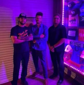 Meet your Posher, Frank j